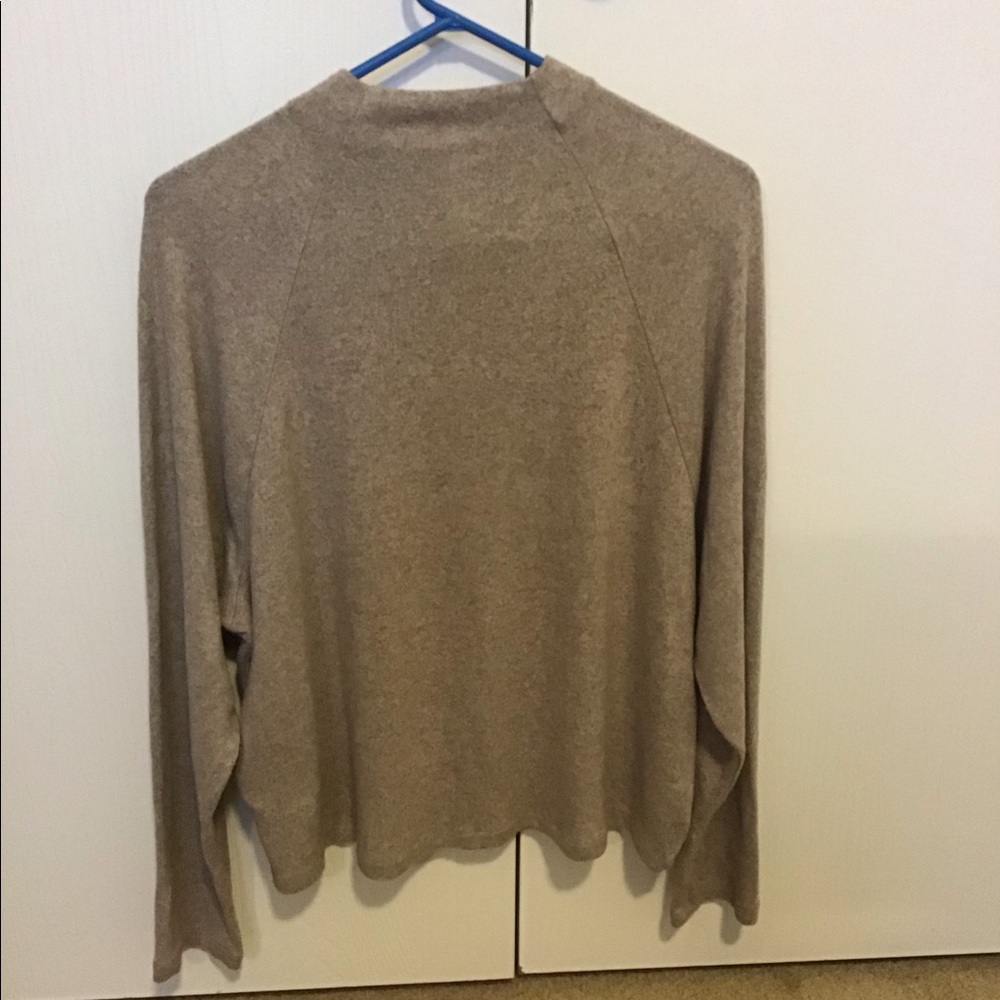 H&M - Picture 2 of 7